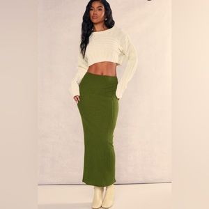 Low rise maxi skirt